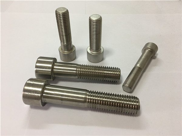 hastelloy c-276 (2.4819) din912 serê hespên qurmê serê xwe dihejînin