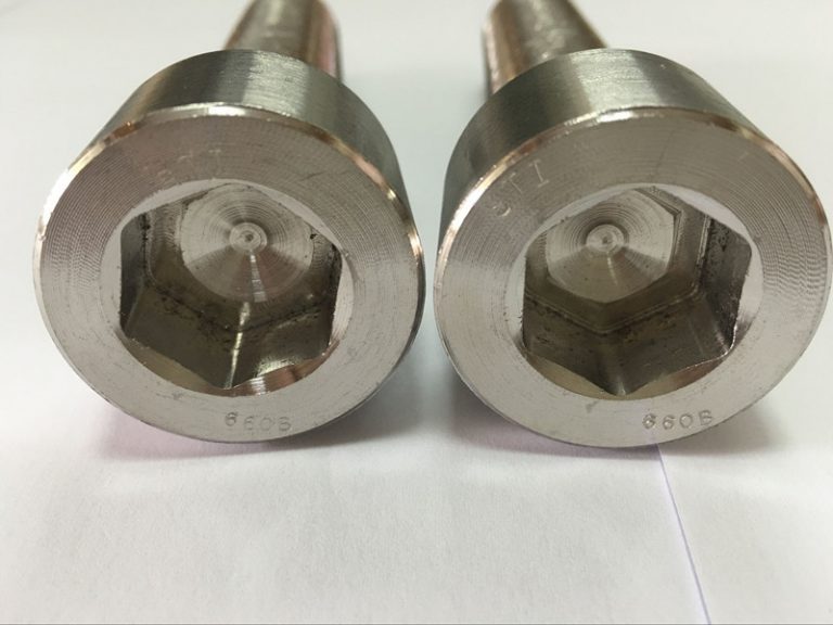 fasteners hilberînerên DIN 6912 titanium hexagon hespê serê Bolt